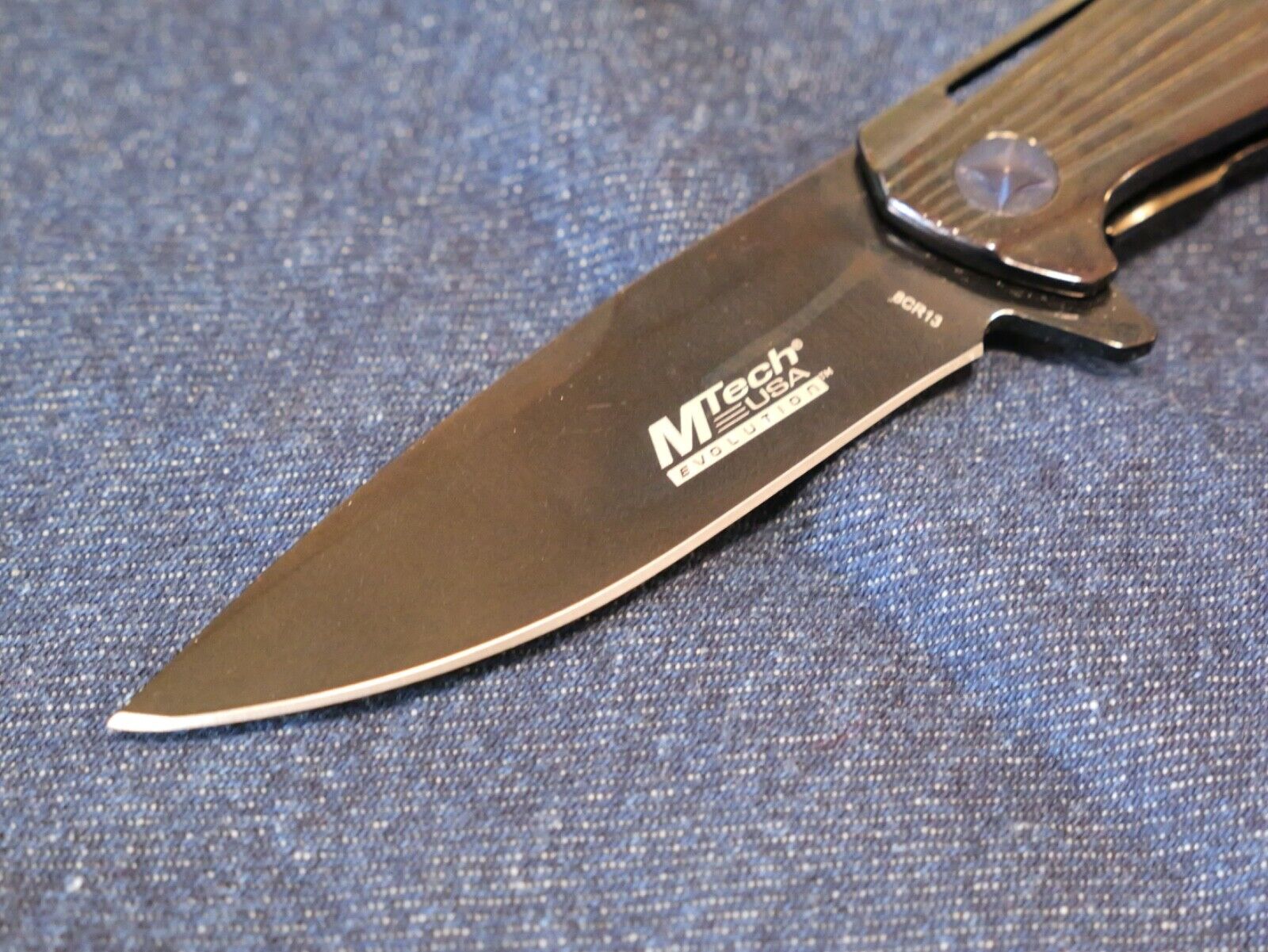 Black Pocket Knife Hi Tech TiNite Coated Blade Full Size Metal Handle Manual EDC