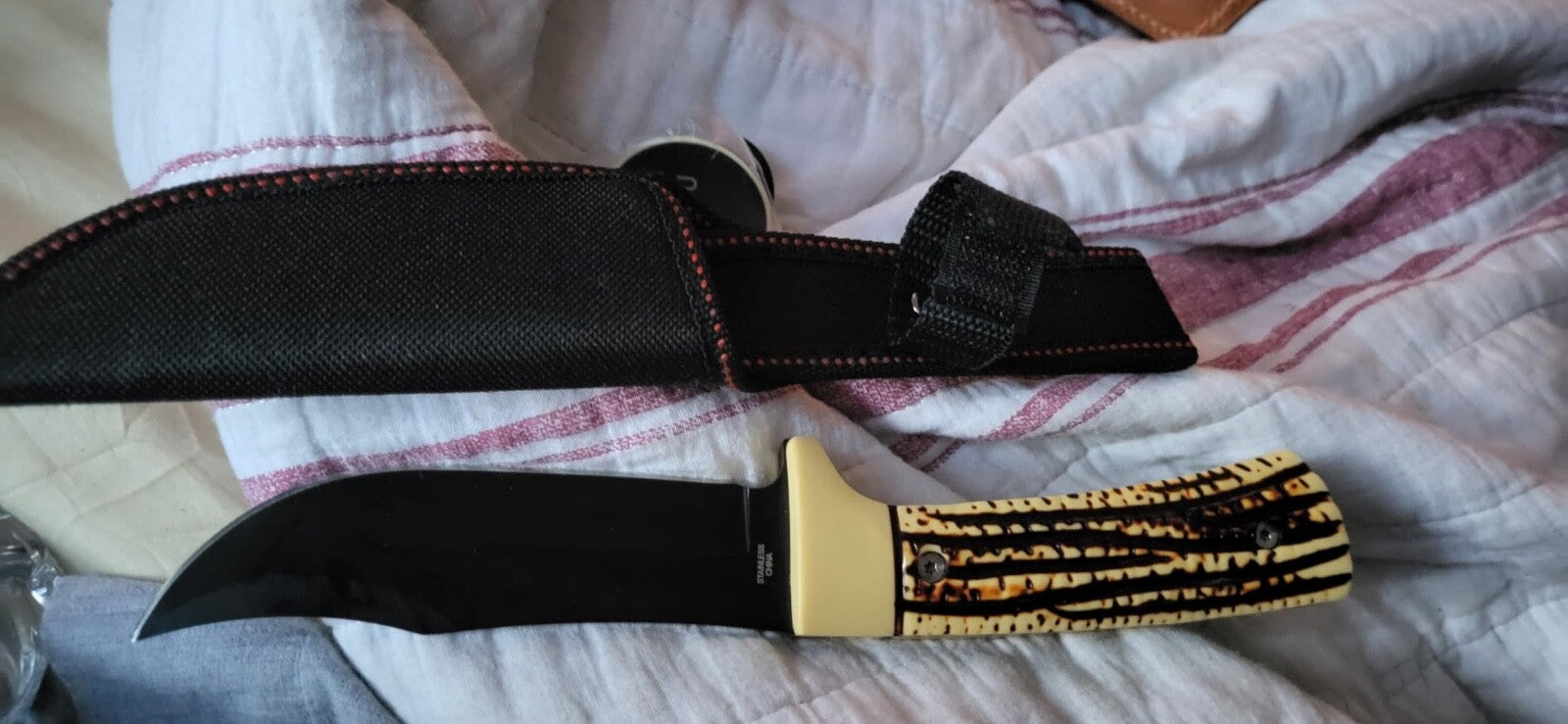 9.5" Suvival Knife Fixed Blade Full Tang Stealth Black Nylon Sheath Sharp EDC