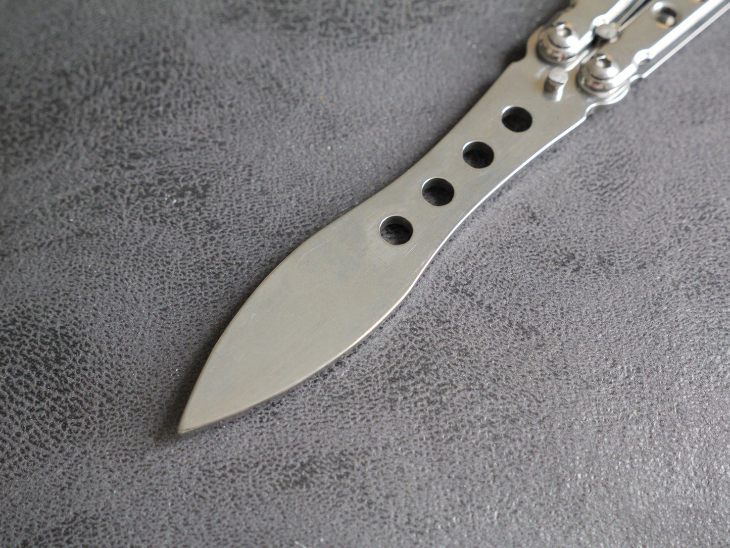 5.5" TRAINING BUTTERFLY Balisong Practice Chrome  Flip Trick Toy Blunt