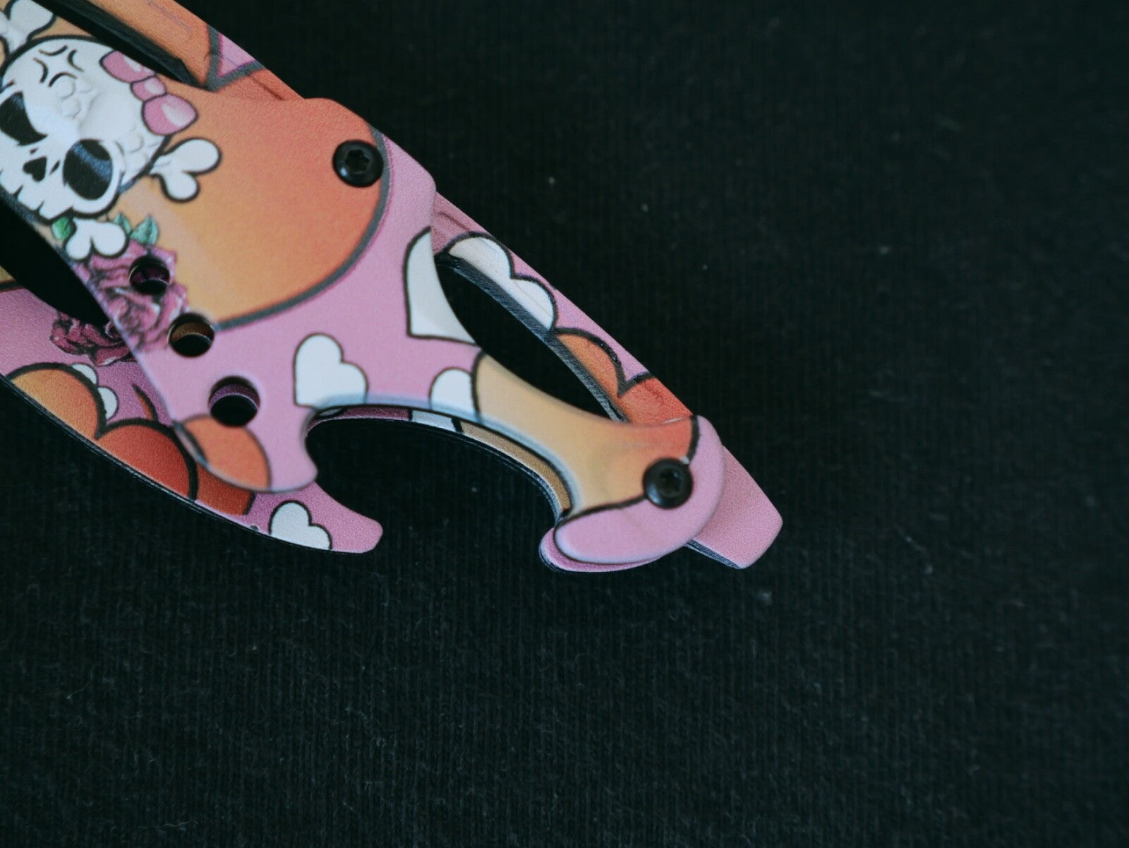 Pink Manga Pocket Knife Kuwaii Skull Heart Spring Assist Bottle Opener Cute