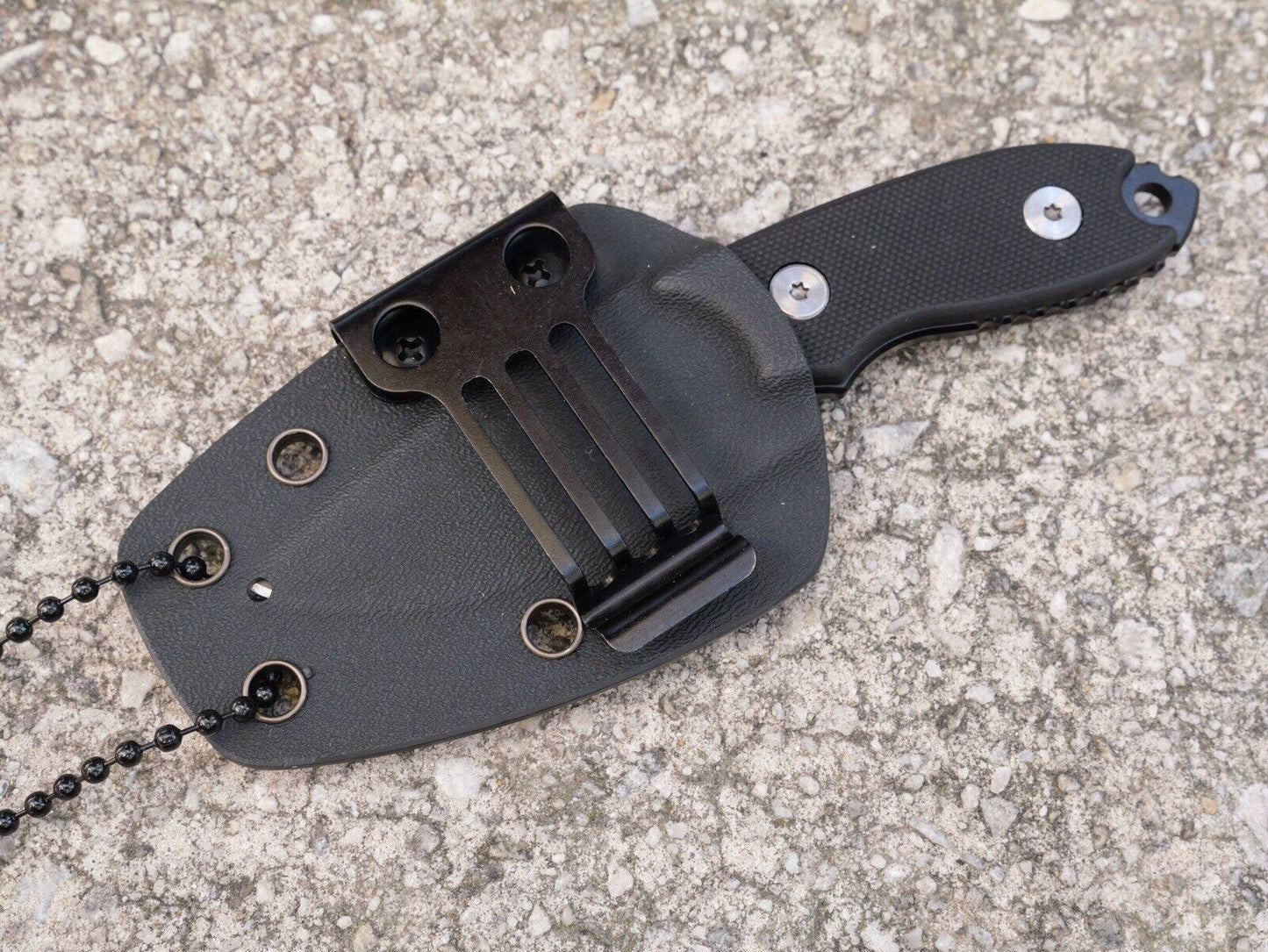 Neck Knife Conceal Carry 14cm Stealth Black Horizontal Carry Belt Clip D2 Steel 