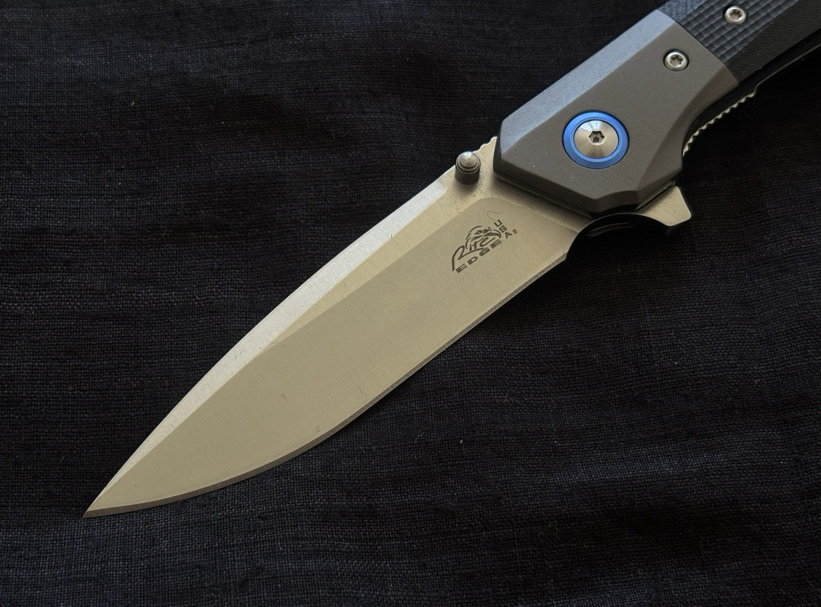 8cr13mov Ball Bearing Pocket Knife High Quality Sharp Titanium Micarta Handle