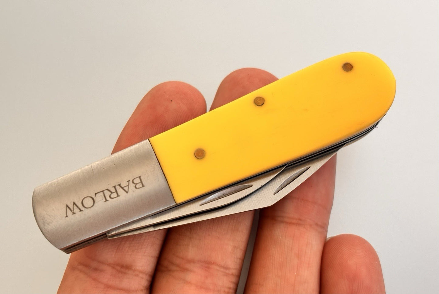 Yellow Barlow Vintage Retro Pocket Knife 2 Blades Sharp Stainless Steel 3.5”