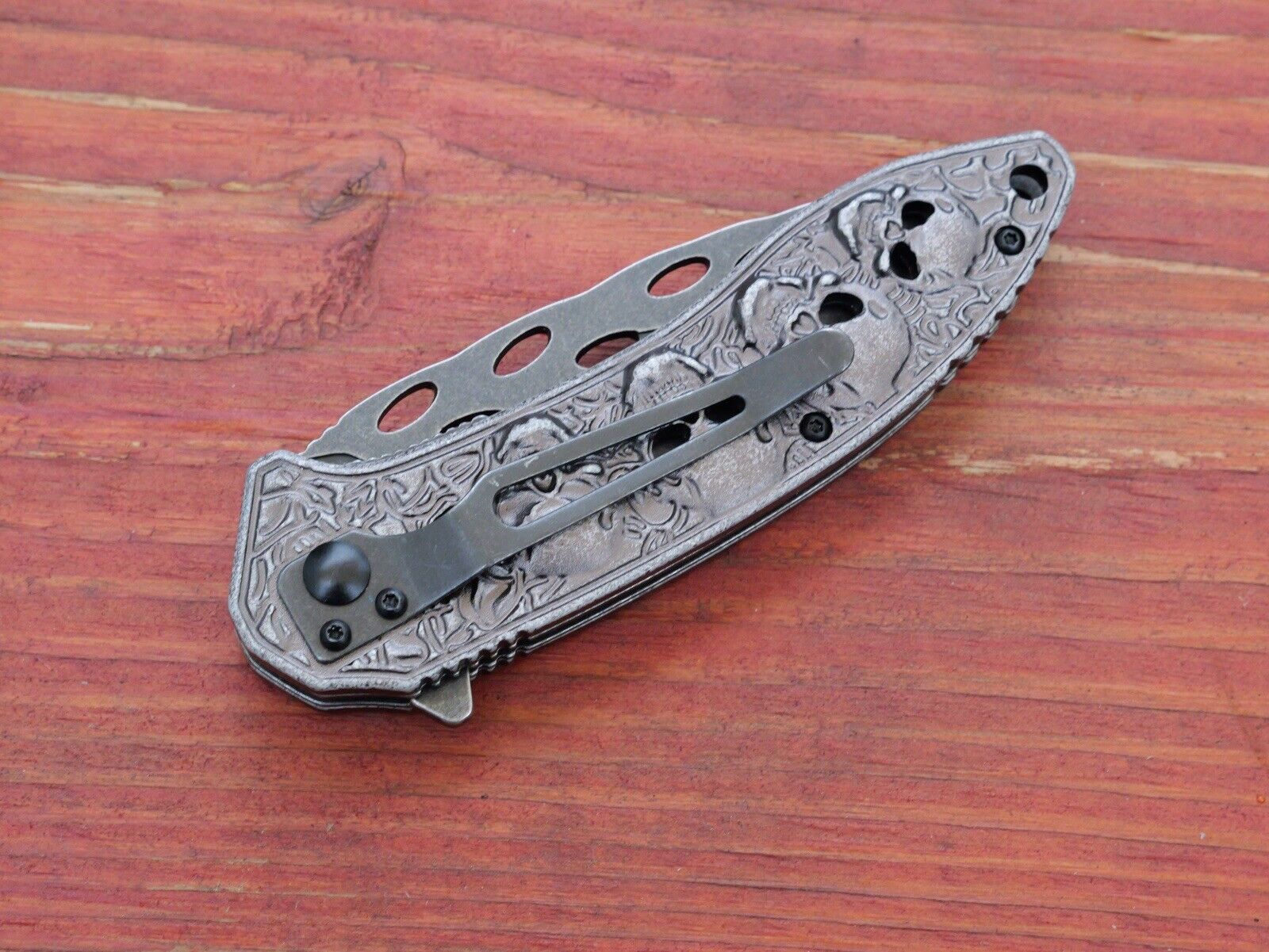 Full Size Pocket Knife Flames Skull Dark Gray Spring Assisted Belt Clip Sharp