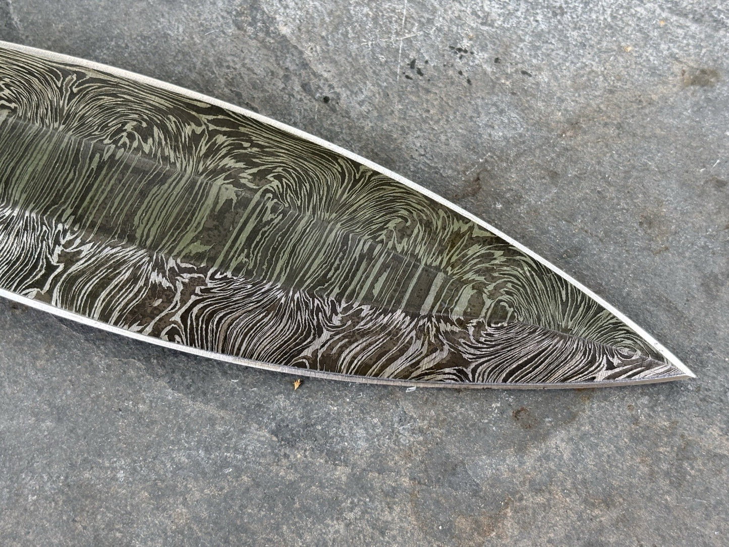 15” Fixed Blade Knife Leaf Blade Double Edge Sharp Carbon Steel Braided Wood 