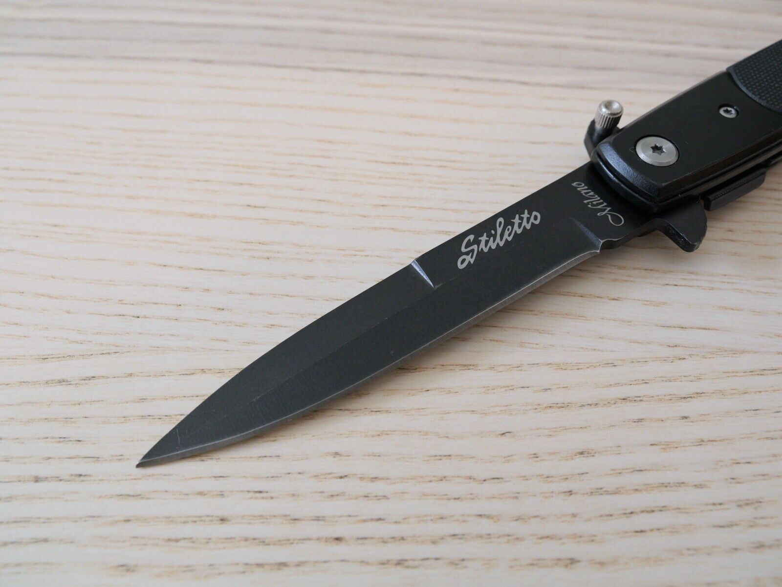 Pocket Knife Vintage Italian Design Stealth G10 Handle Black Assisted Deep Carry