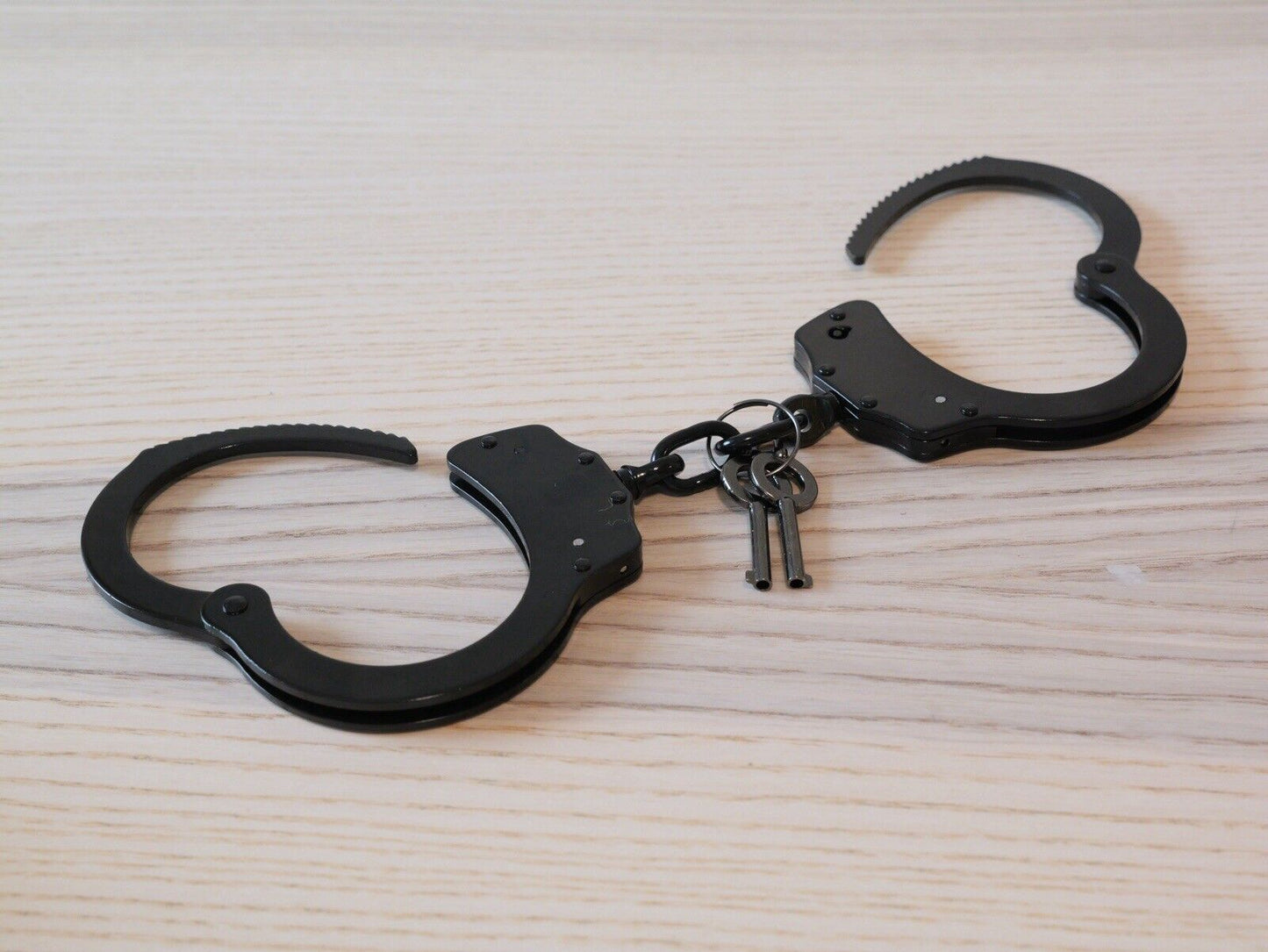 Black Hand Cuffs Stealth Law Enforcement Security Heavy Duty Cuffs Keys Lock