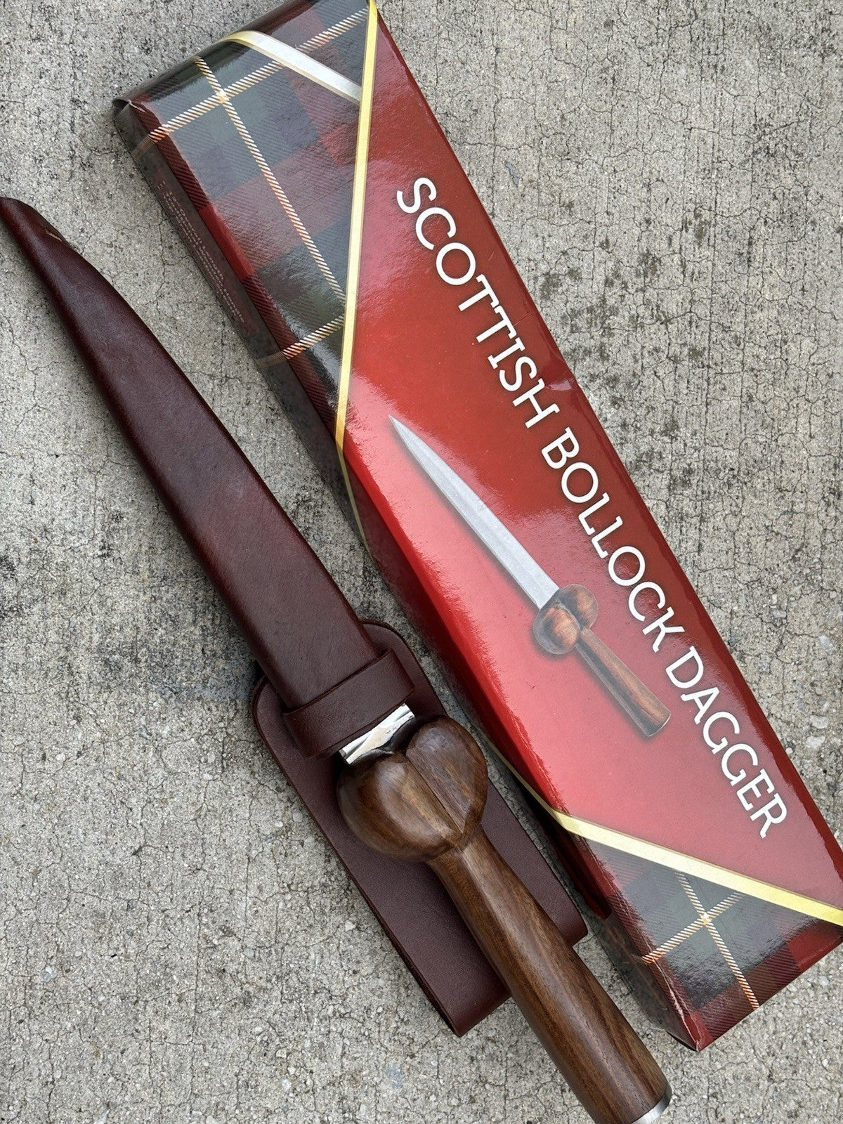 13” Bollocks Dagger Wood Handle Phallus Leather Sheath Spear Point Double Edge