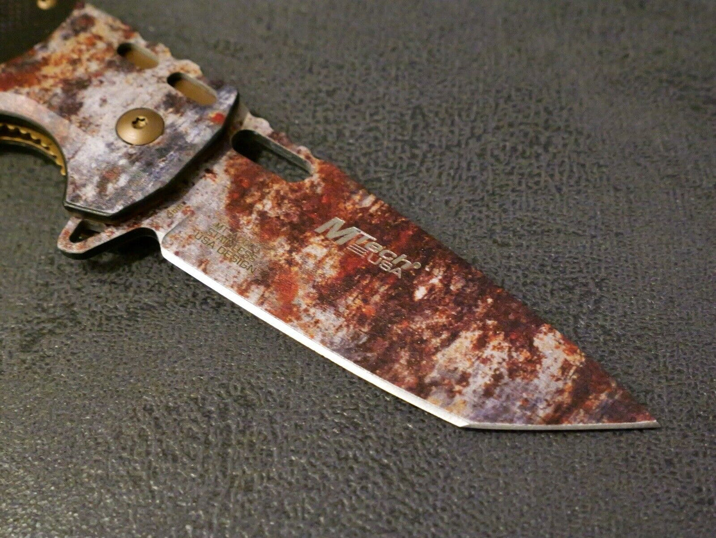 Full Size Pocket Knife Modern Design Spring Assist Tanto Camo Black Pocket Clip