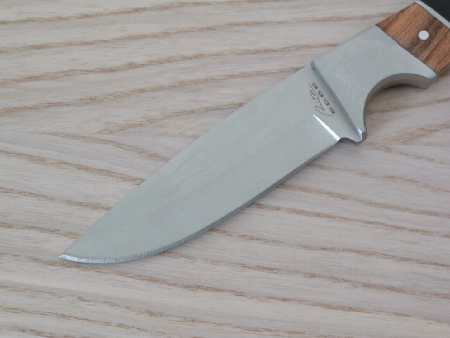 8" Fixed Blade Knife Full Tang Wood Handle Ergonomic Steel Guard Nylon Sheath