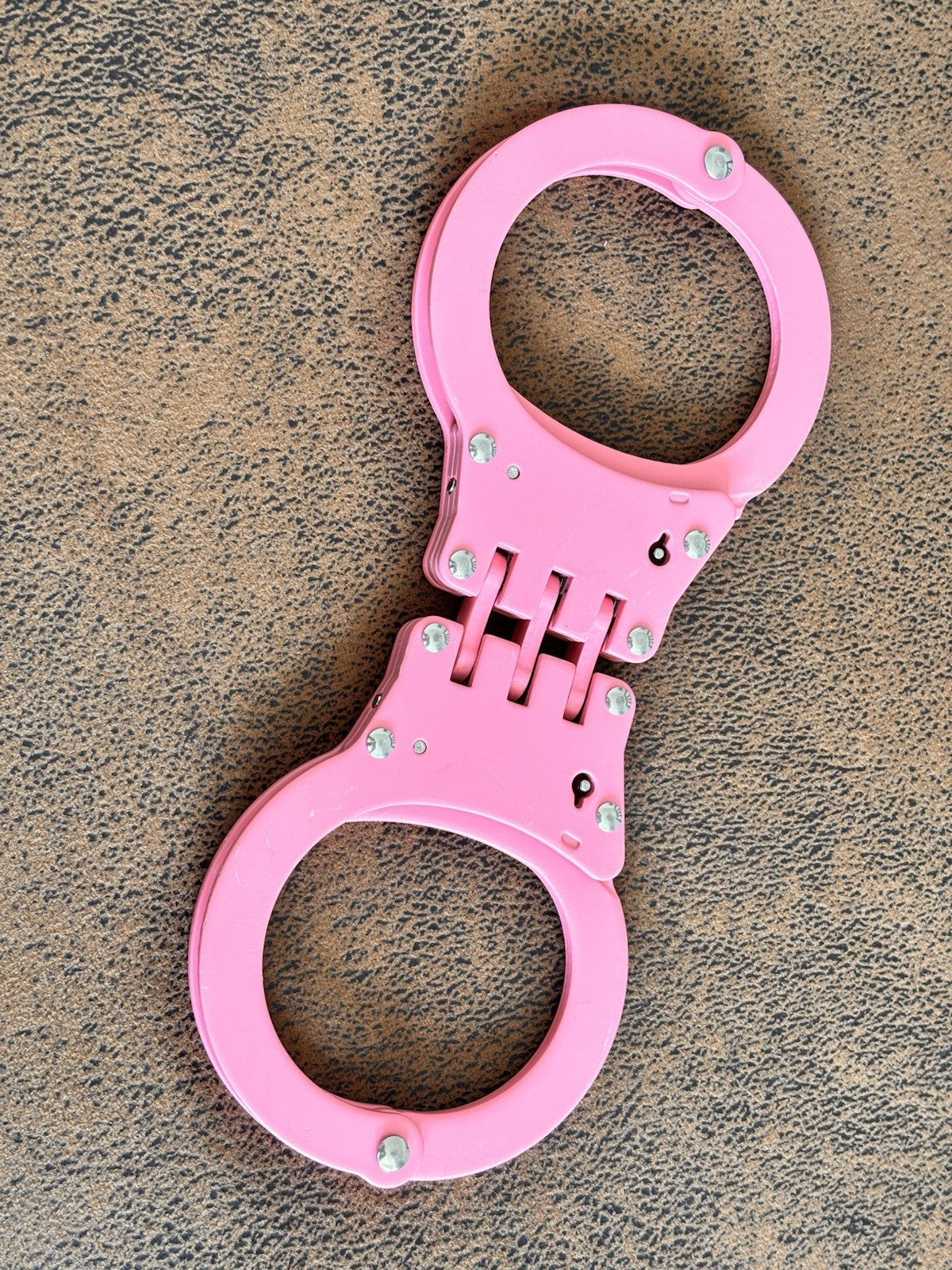 Pink Hand Cuffs Ladies Law Enforcement Security Heavy Duty Hinge Handcuffs Case