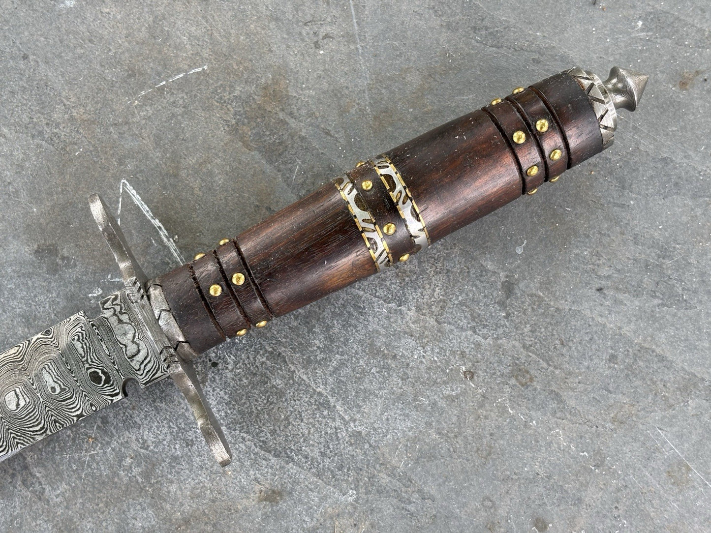 15” Dagger Double Edge Spear Point Sharp Leather Sheath Carbon Steel Hilt Spike