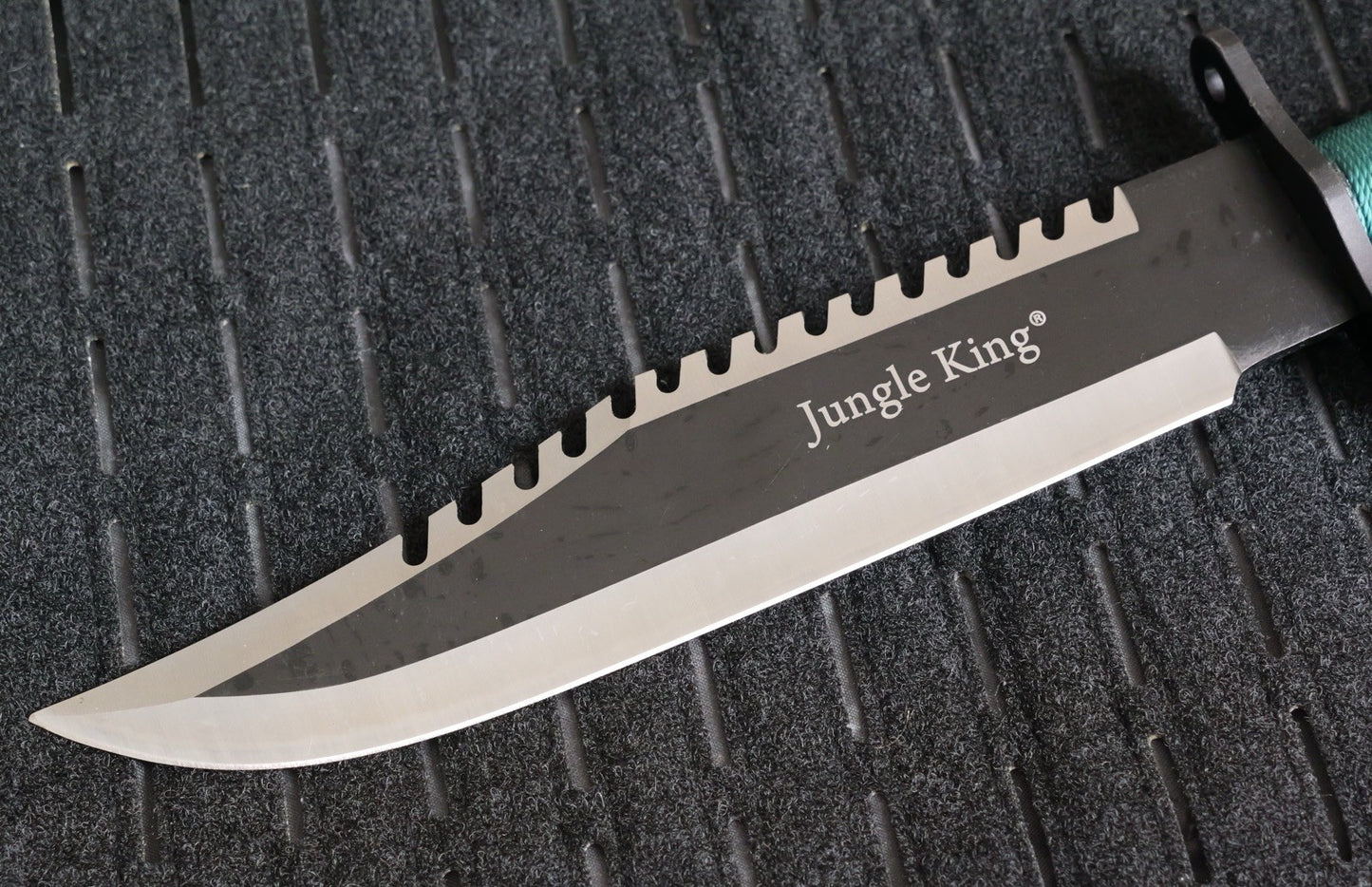 15” Survival Knife Fixed Blade Survival Kit Movie Green 10” Blade Serrated Back