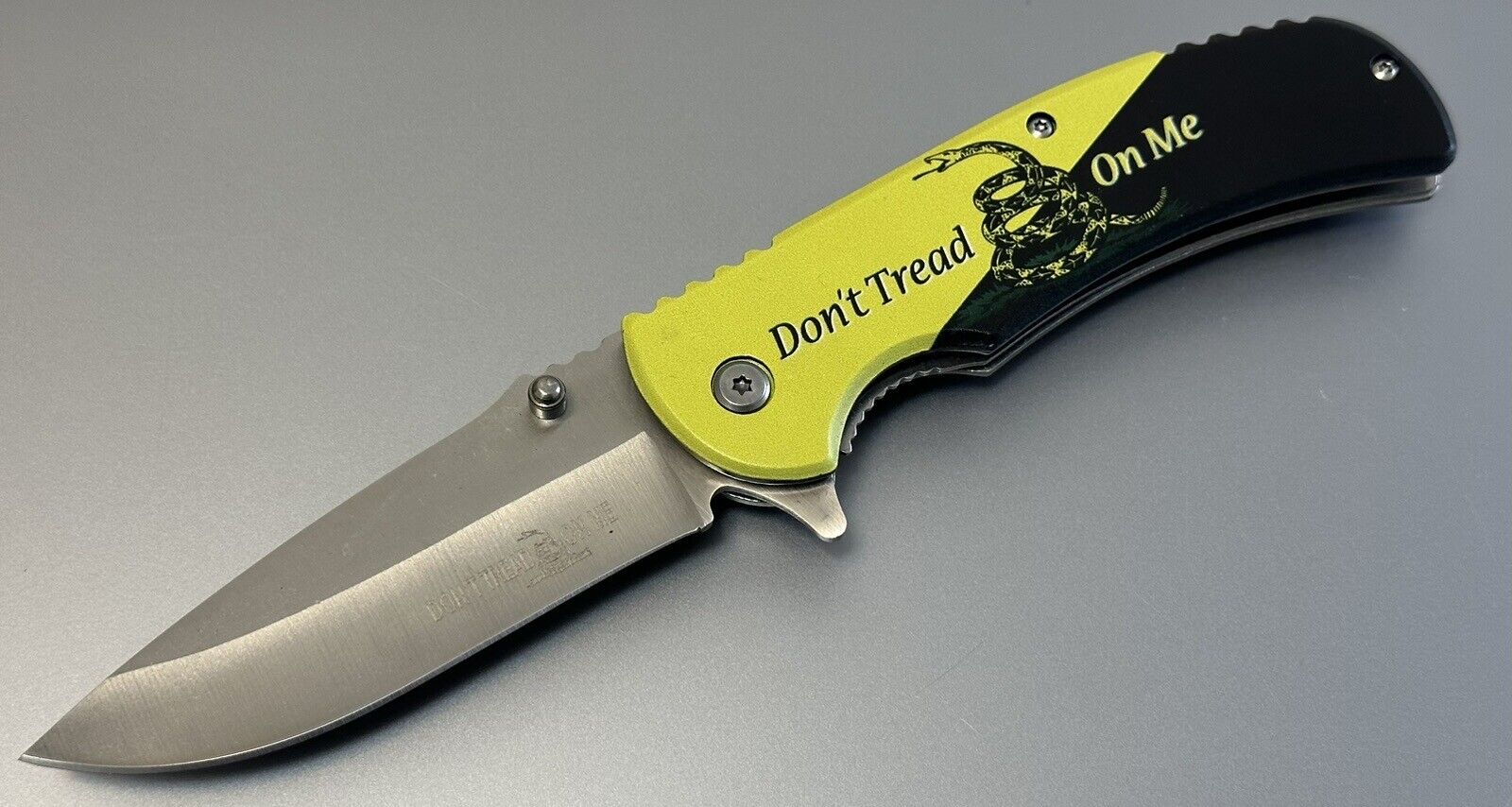 Full Size Pocket Knife Don’t Tread On Me 4.5” Full Metal 440 Stainless Steel EDC