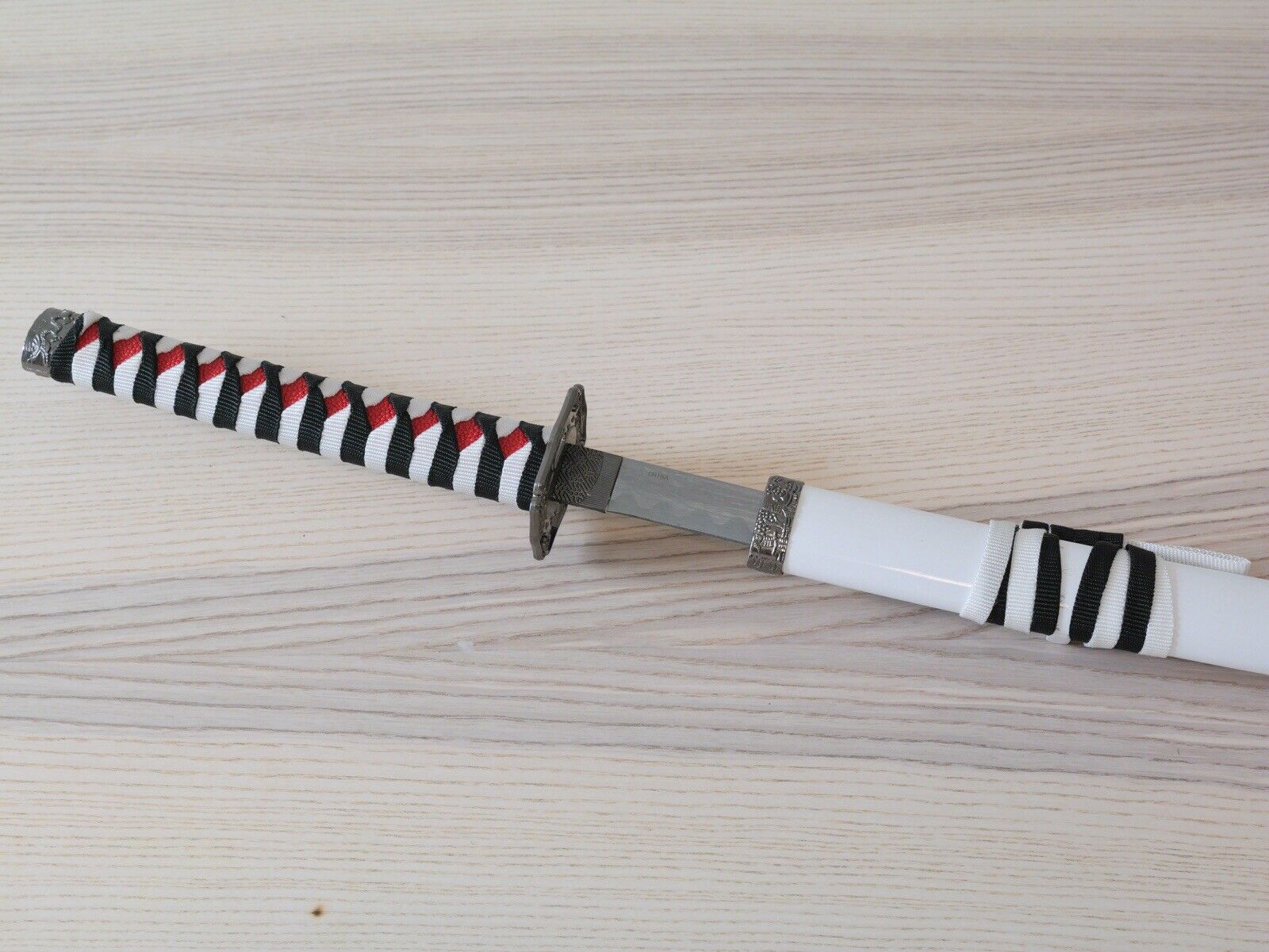 40” Katana Samurai Sword White Wood Scabbard Elegant Display Collectible Red Blk