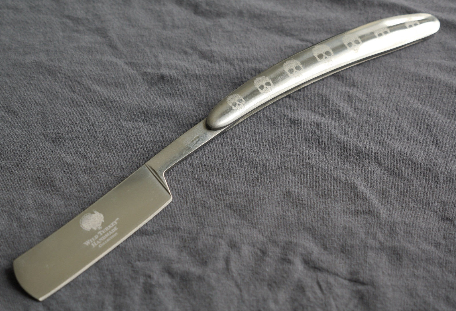 OG Vintage Shaving Straight Razor Chrome Mirror Finish Wood Handle Skulls Barber