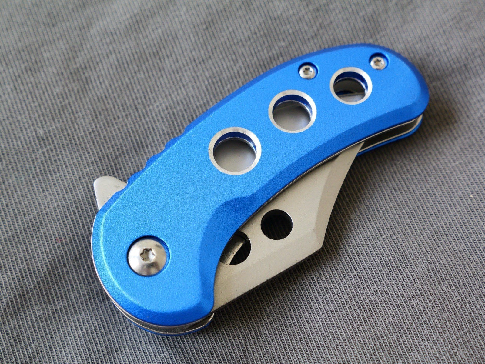 3” Mini Pocket Knife Blue Manual Opening Full Metal Mcbee Style Compact 2” Blade
