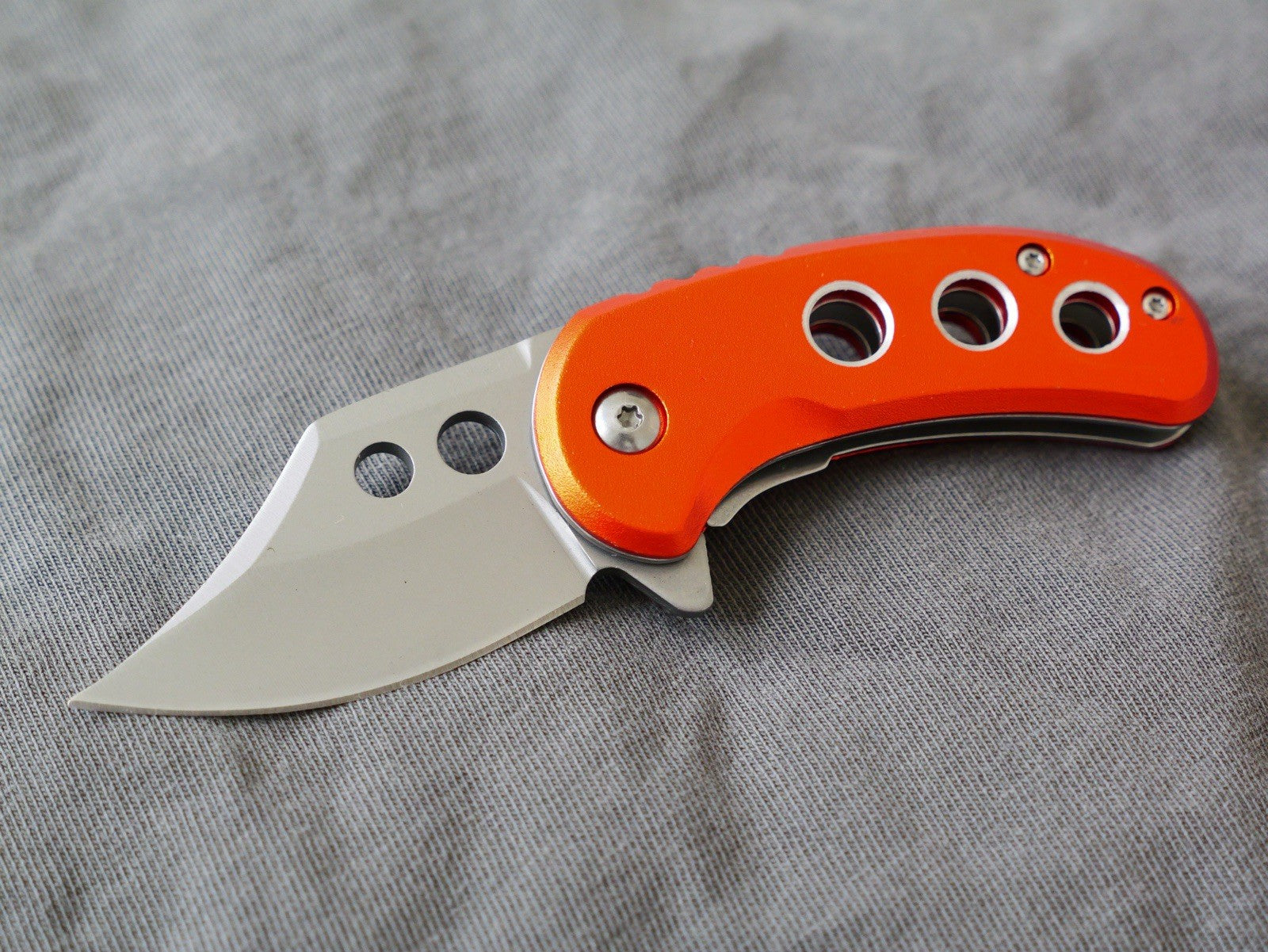 3” Mini Pocket Knife Orange Manual Opening Full Metal Mcbee Style Small 2” Blade