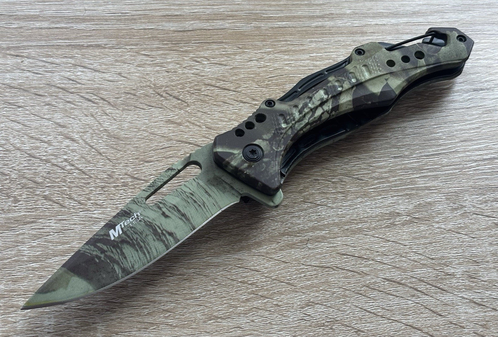 8” Pocket Knife Full Size Camo 3.5” Blade Liner Lock Assisted Folding Knife